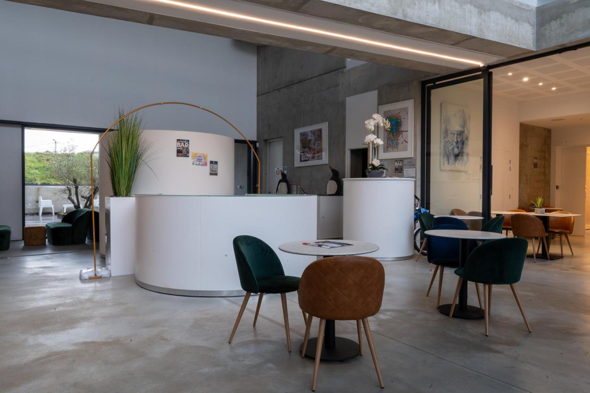 Le B Complexe Hotel Lozanne Εξωτερικό φωτογραφία