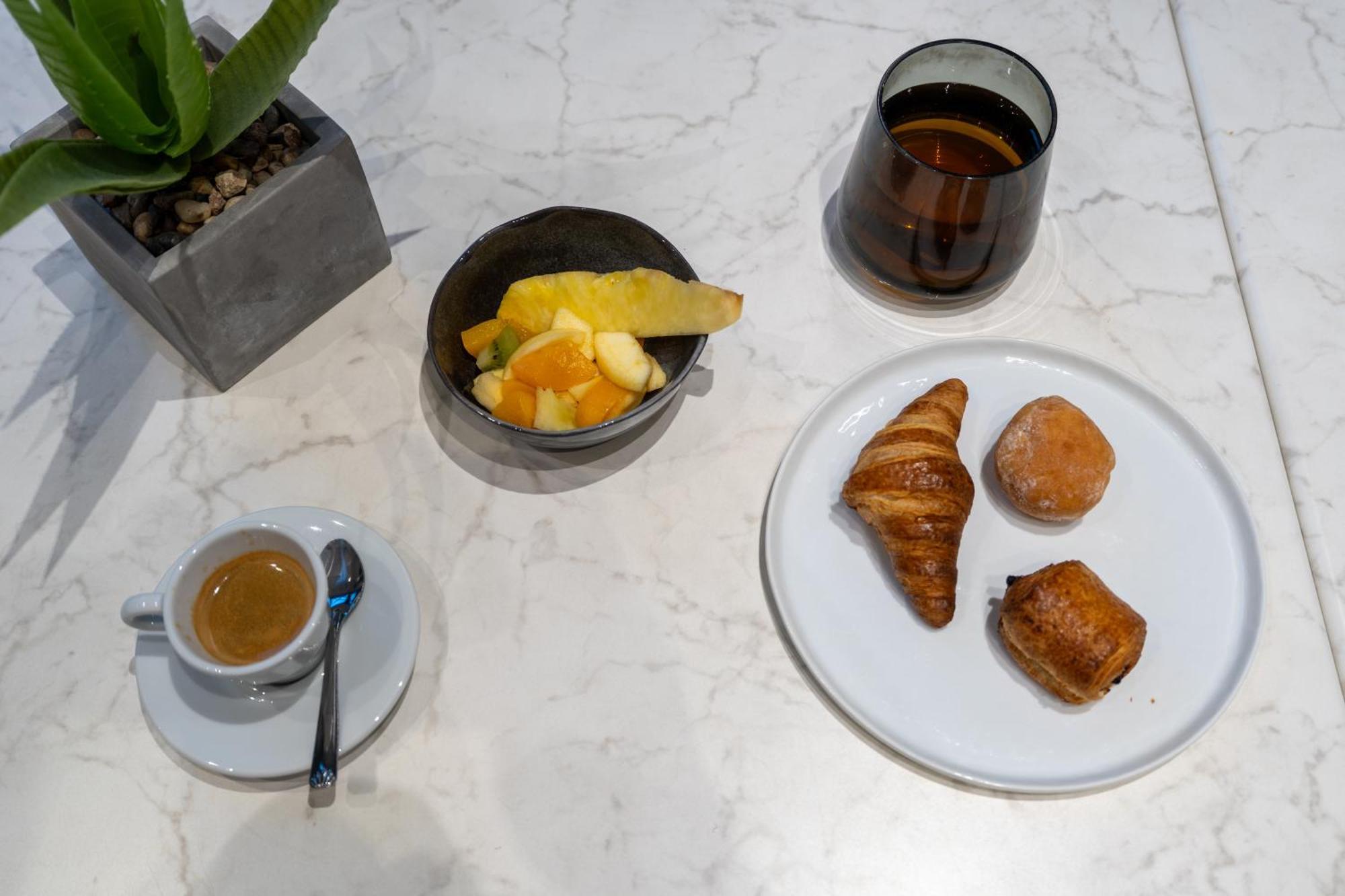 Le B Complexe Hotel Lozanne Εξωτερικό φωτογραφία